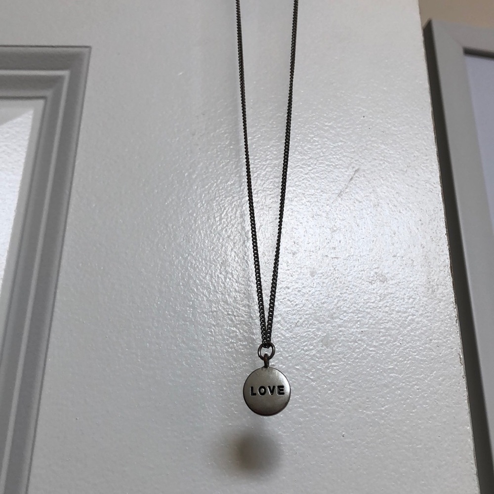 FREE LOVE necklace
